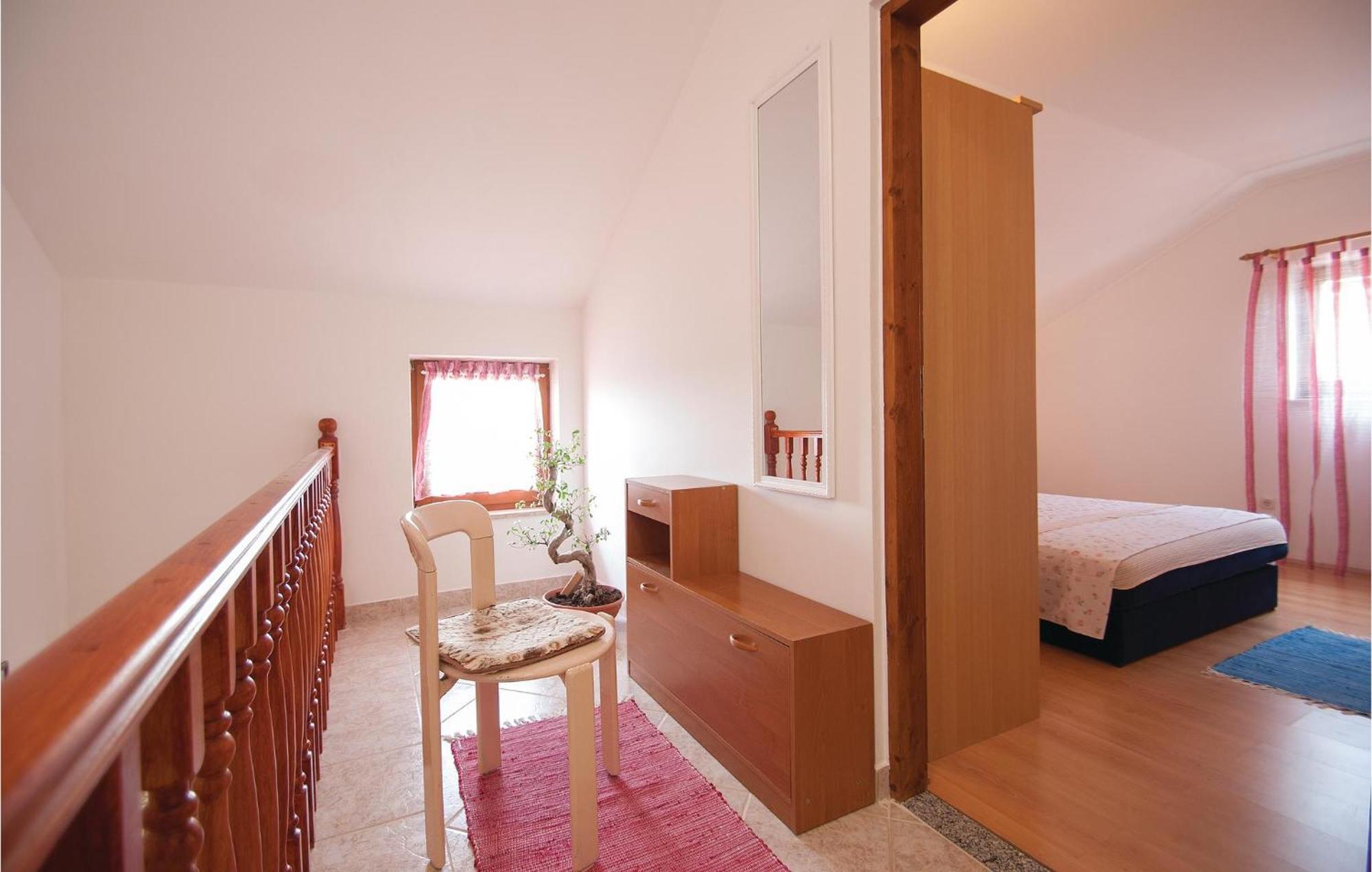 Lovely Apartment In Rovinj With Kitchen Zewnętrze zdjęcie
